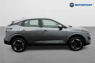 Nissan Qashqai Acenta Premium Automatic Petrol-Electric Hybrid SUV - Stock Number (1672661) - Drivers side