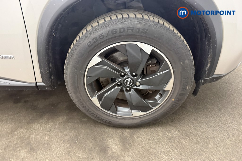 Nissan X-Trail N-Connecta Automatic Petrol-Electric Hybrid SUV - Stock Number (1673607) - 25th supplementary image