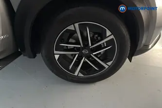 Nissan Juke N-Connecta Automatic Petrol-Electric Hybrid SUV - Stock Number (1678385) - 47th supplementary image