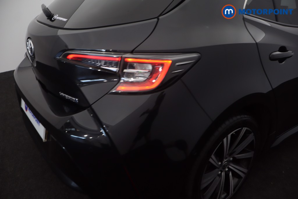 Toyota Corolla Design Automatic Petrol-Electric Hybrid Hatchback - Stock Number (1680686) - 27th supplementary image