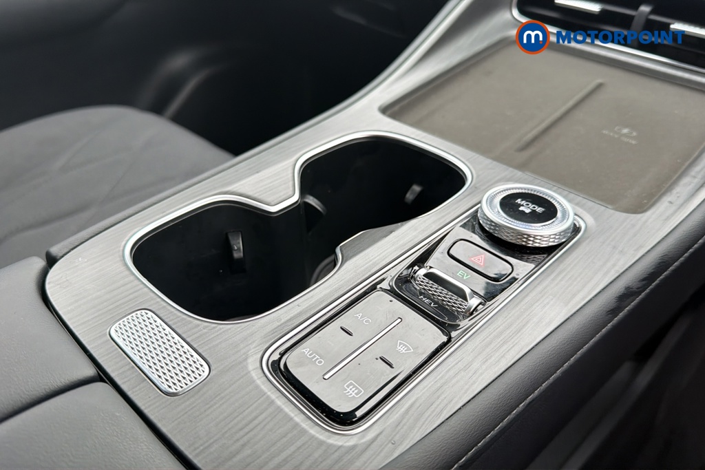 Chery Tiggo 8 Summit Automatic Petrol Plug-In Hybrid SUV - Stock Number (1682806) - 16th supplementary image