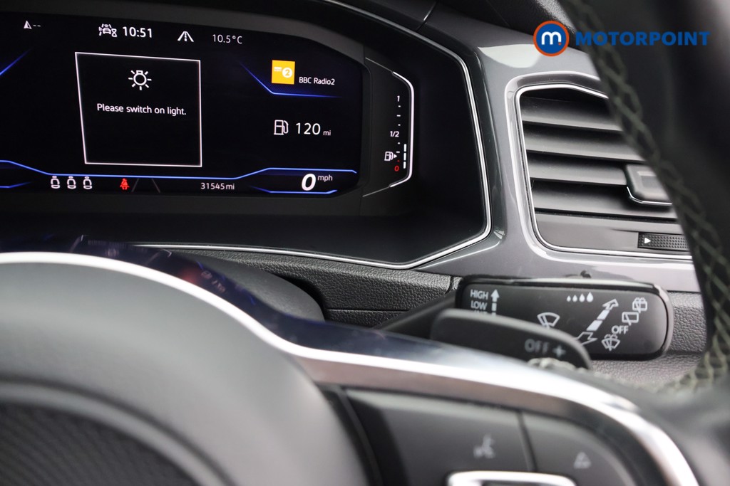 Volkswagen T-Roc R-Line Automatic Diesel SUV - Stock Number (1683105) - 6th supplementary image