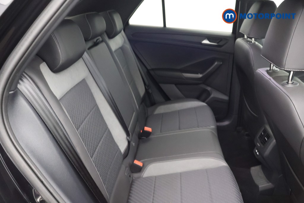 Volkswagen T-Roc R-Line Automatic Diesel SUV - Stock Number (1683105) - 16th supplementary image