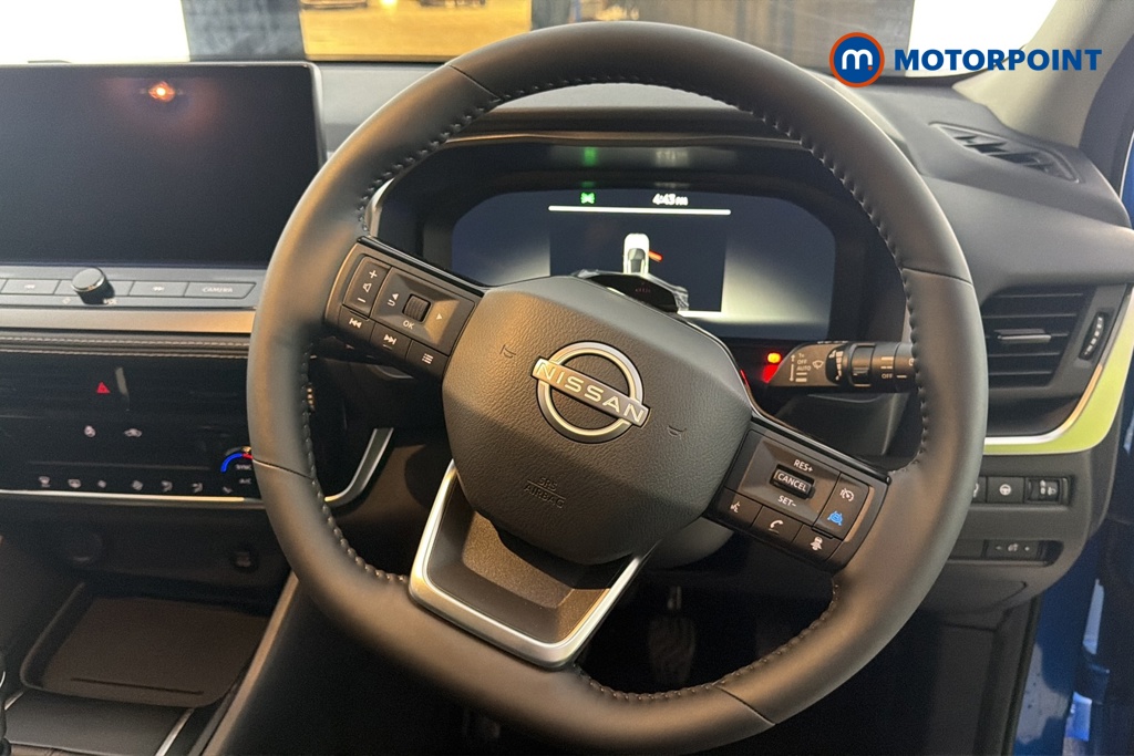 Nissan Qashqai N-Connecta Manual Petrol SUV - Stock Number (1683520) - 2nd supplementary image
