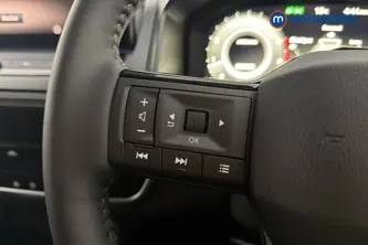 Nissan Qashqai N-Connecta Manual Petrol SUV - Stock Number (1683520) - 4th supplementary image