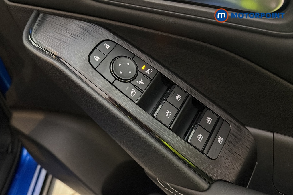 Nissan Qashqai N-Connecta Manual Petrol SUV - Stock Number (1683520) - 19th supplementary image
