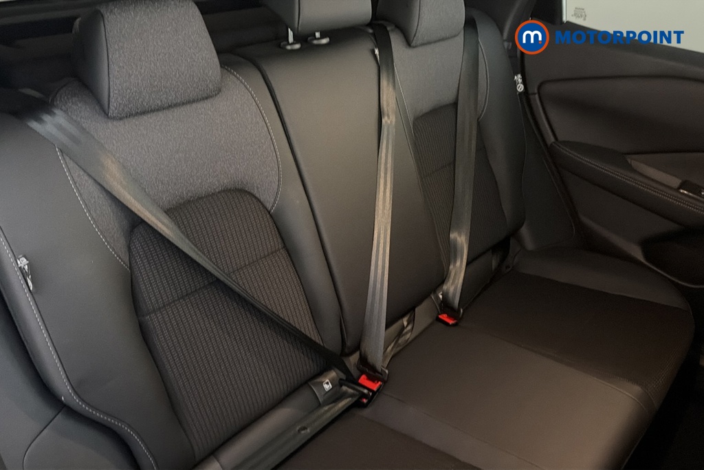 Nissan Qashqai N-Connecta Manual Petrol SUV - Stock Number (1683520) - 25th supplementary image