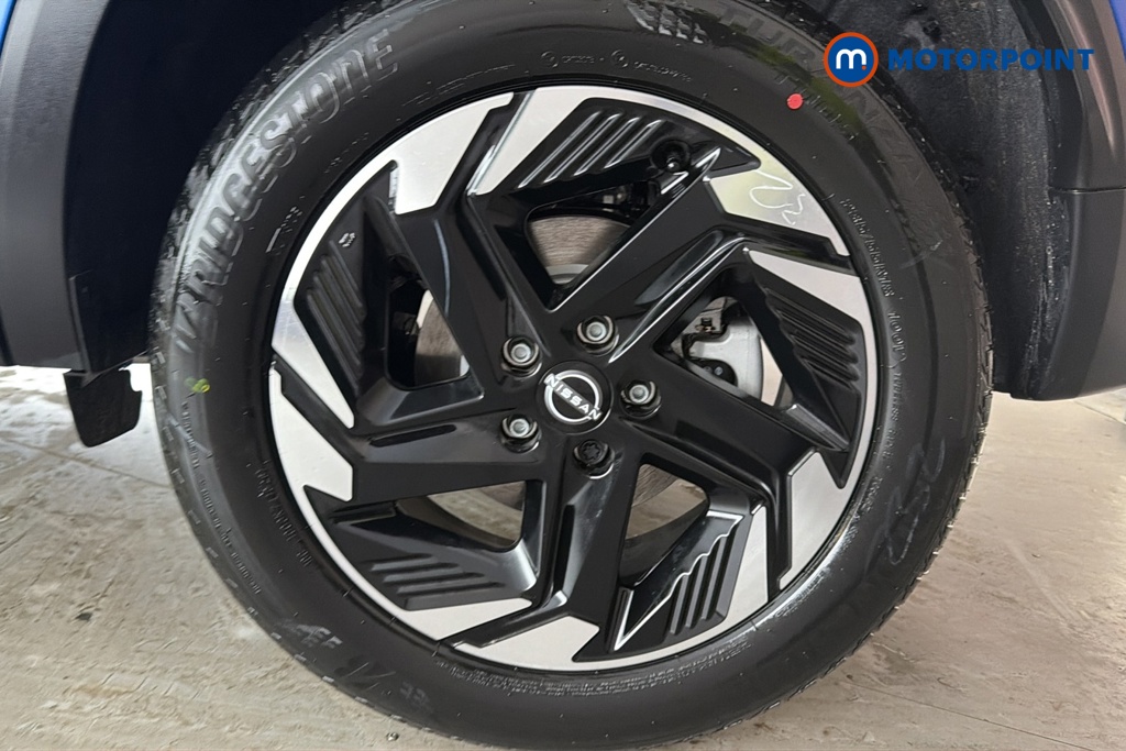 Nissan Qashqai N-Connecta Manual Petrol SUV - Stock Number (1683520) - 45th supplementary image