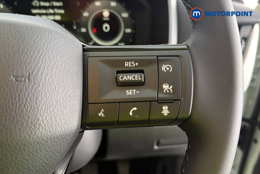 Nissan Qashqai Acenta Premium Manual Petrol SUV - Stock Number (1683547) - 3rd supplementary image