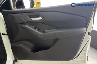 Nissan Qashqai Acenta Premium Manual Petrol SUV - Stock Number (1683547) - 18th supplementary image