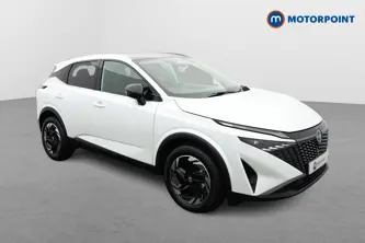 Nissan Qashqai N-Connecta Manual Petrol SUV - Stock Number (1683568) - Drivers side front corner