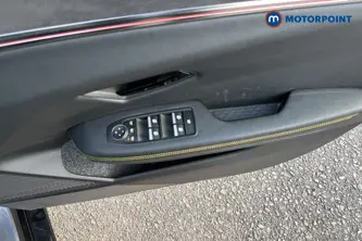 Renault Megane E-Tech Iconic Automatic Electric Hatchback - Stock Number (1686549) - 19th supplementary image