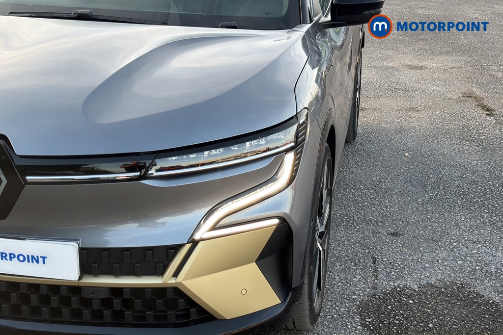 Renault Megane E-Tech Iconic Automatic Electric Hatchback - Stock Number (1686549) - 42nd supplementary image