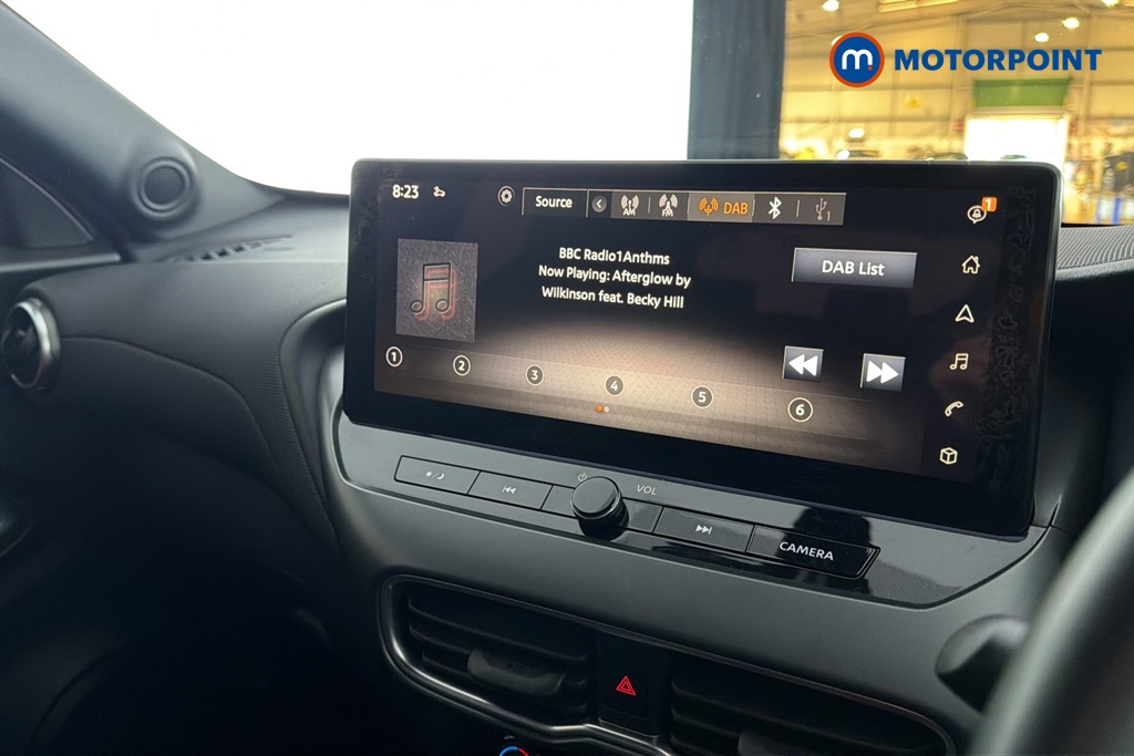 Nissan Juke N-Connecta Manual Petrol SUV - Stock Number (1687197) - 8th supplementary image