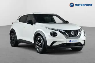Nissan Juke N-Connecta Manual Petrol SUV - Stock Number (1687197) - Drivers side front corner
