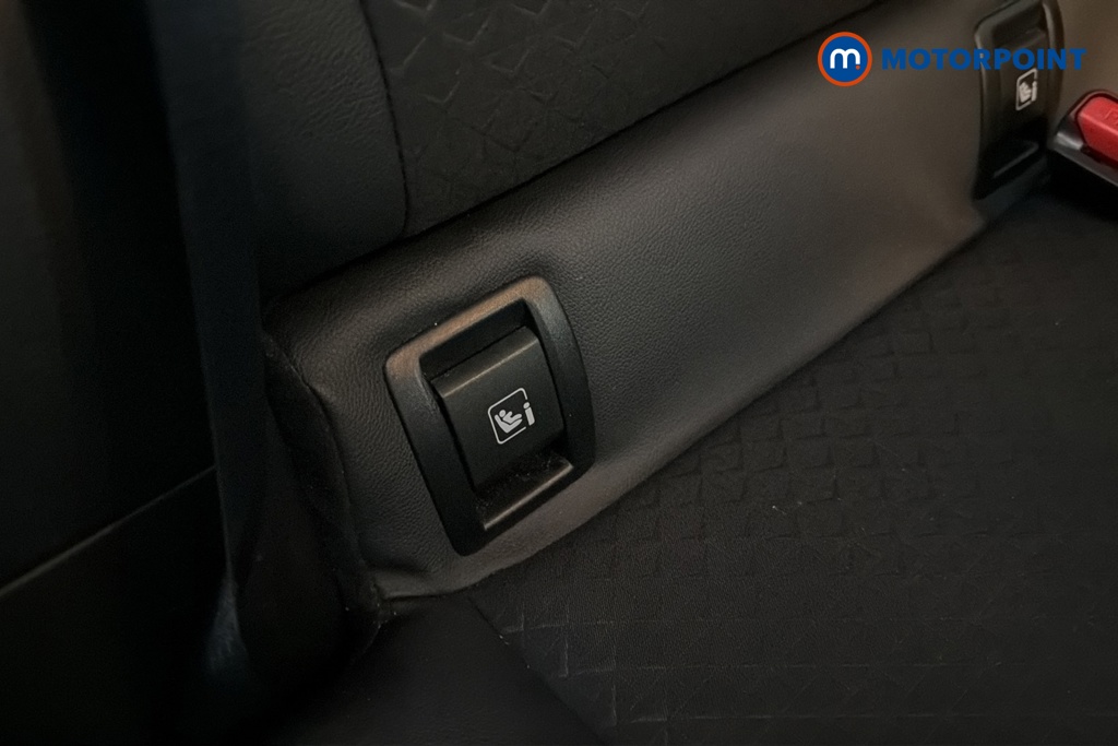 Nissan Juke N-Connecta Manual Petrol SUV - Stock Number (1687197) - 27th supplementary image