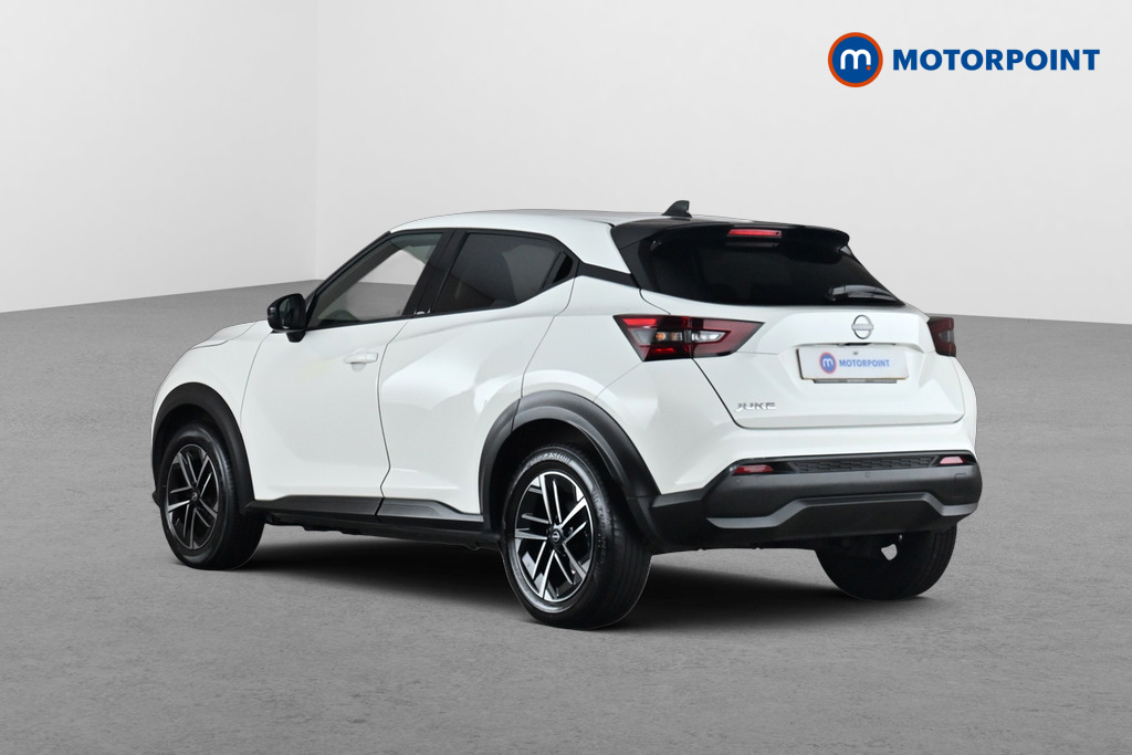 Nissan Juke N-Connecta Manual Petrol SUV - Stock Number (1687197) - Drivers side rear corner