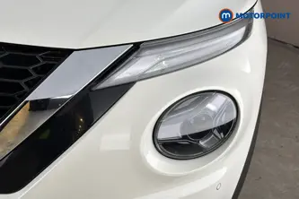 Nissan Juke N-Connecta Manual Petrol SUV - Stock Number (1687197) - 42nd supplementary image