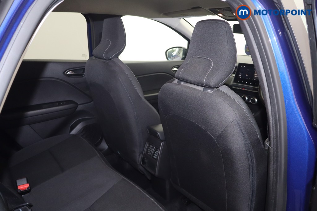 Renault Captur Iconic Manual Petrol SUV - Stock Number (1687315) - 21st supplementary image