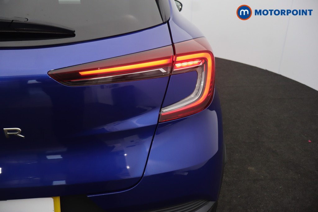 Renault Captur Iconic Manual Petrol SUV - Stock Number (1687315) - 39th supplementary image