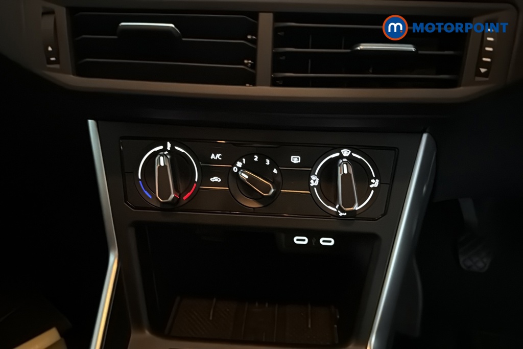 Volkswagen Polo Match Manual Petrol Hatchback - Stock Number (1687798) - 12th supplementary image