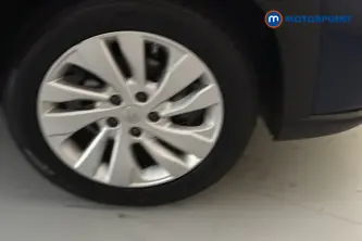Suzuki S-Cross Motion Manual Petrol SUV - Stock Number (1687983) - 47th supplementary image