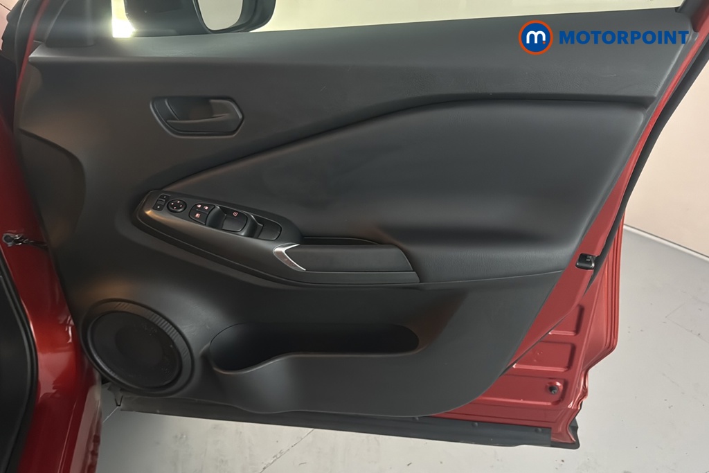 Nissan Juke Acenta Premium Automatic Petrol SUV - Stock Number (1689074) - 18th supplementary image