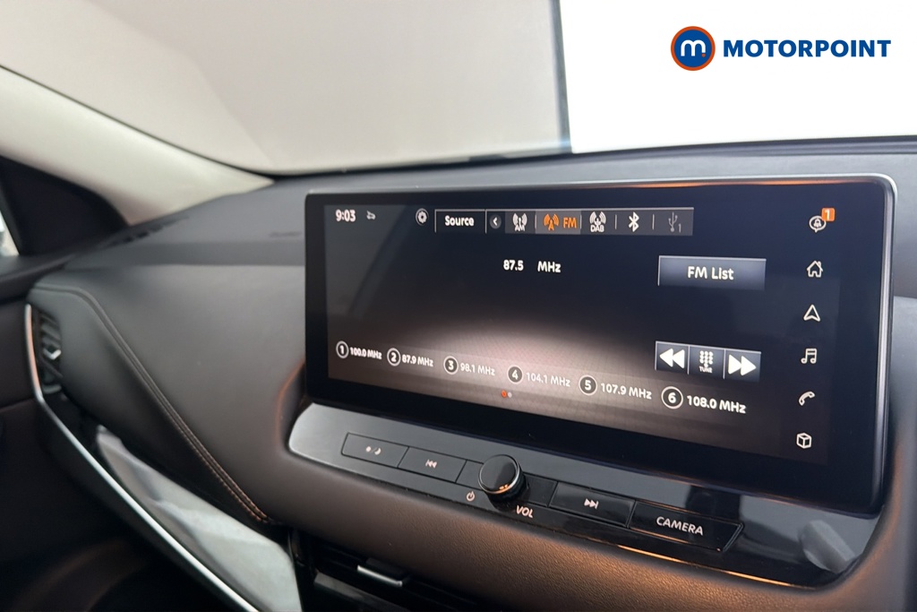 Nissan Qashqai N-Connecta Manual Petrol SUV - Stock Number (1689093) - 8th supplementary image