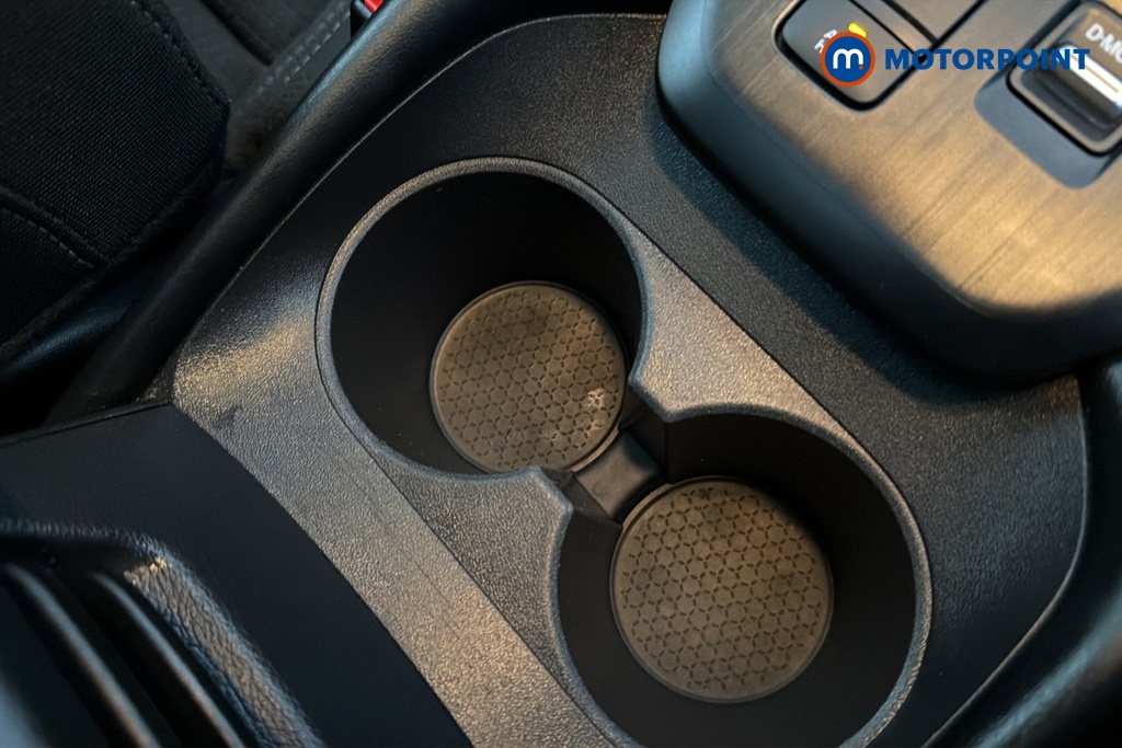 Nissan Qashqai N-Connecta Manual Petrol SUV - Stock Number (1689093) - 16th supplementary image