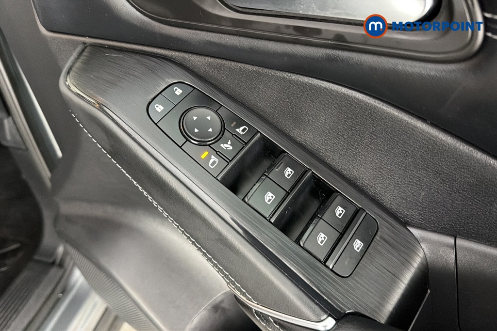 Nissan Qashqai N-Connecta Manual Petrol SUV - Stock Number (1689093) - 19th supplementary image