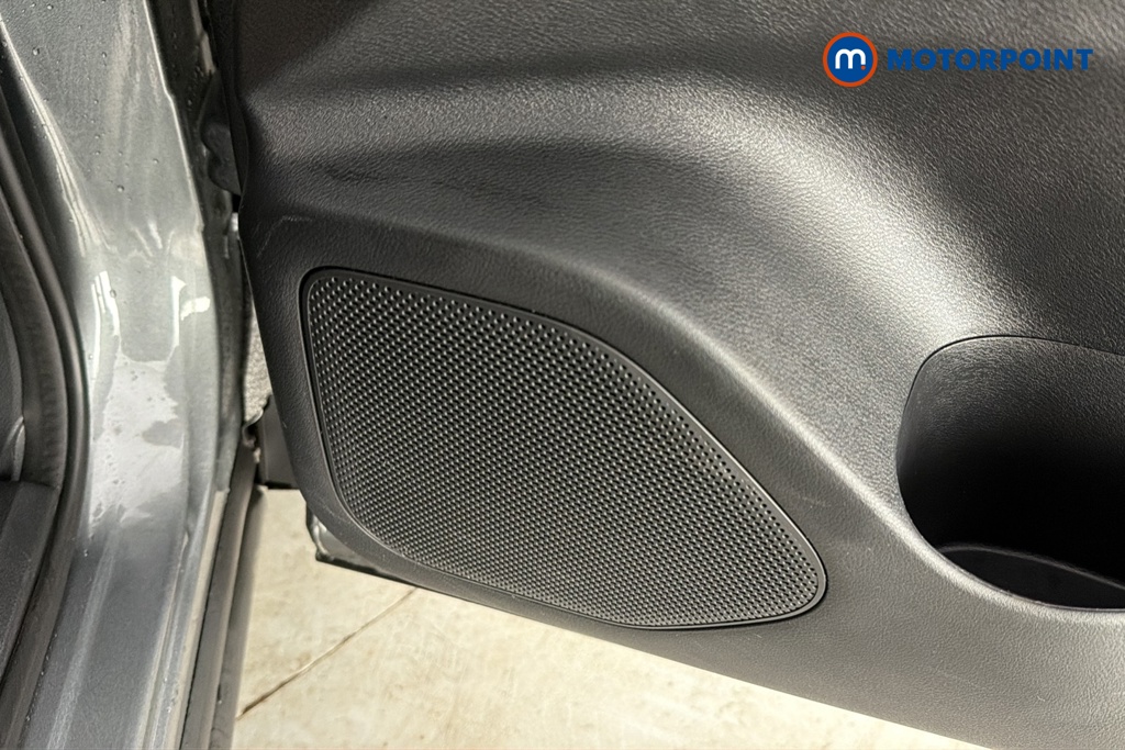 Nissan Qashqai N-Connecta Manual Petrol SUV - Stock Number (1689093) - 21st supplementary image