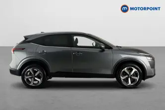 Nissan Qashqai N-Connecta Manual Petrol SUV - Stock Number (1689093) - Passenger side
