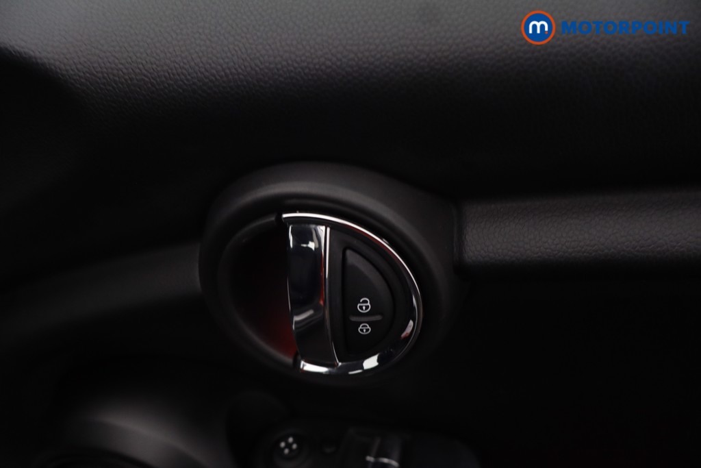 Mini Hatchback Cooper Classic Automatic Petrol Hatchback - Stock Number (1689281) - 16th supplementary image