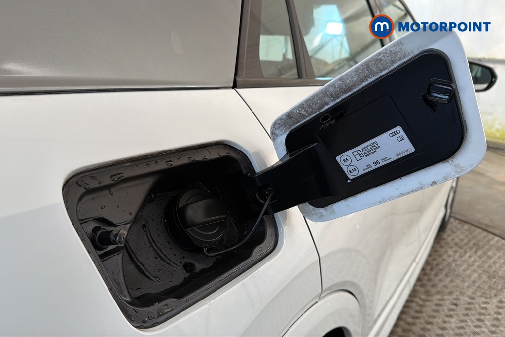 Audi Q2 S Line Automatic Petrol SUV - Stock Number (1689608) - 41st supplementary image