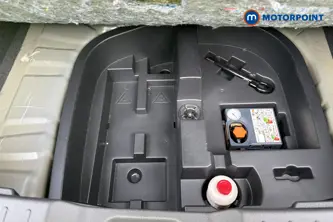 Nissan Juke Tekna Automatic Petrol SUV - Stock Number (1689808) - 33rd supplementary image