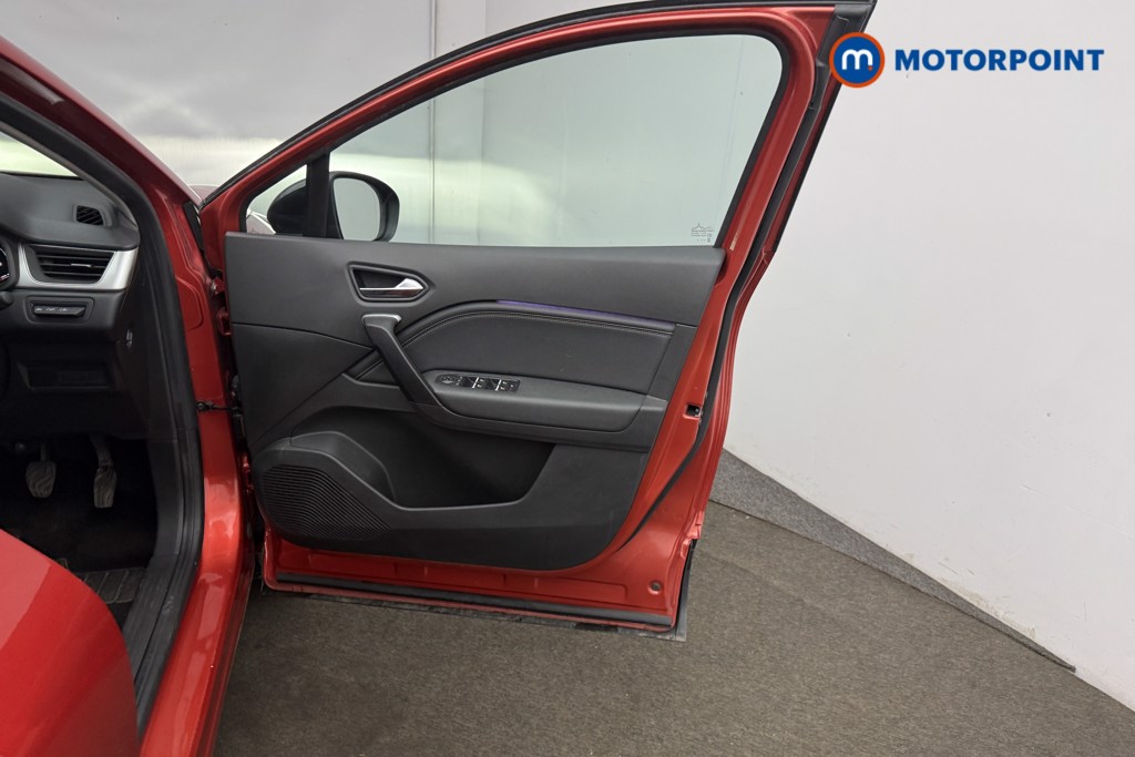 Renault Captur Techno Manual Petrol SUV - Stock Number (1689819) - 17th supplementary image
