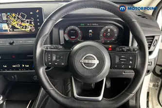 Nissan Qashqai N-Connecta Manual Petrol SUV - Stock Number (1690199) - 2nd supplementary image