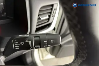 Nissan Qashqai N-Connecta Manual Petrol SUV - Stock Number (1690199) - 6th supplementary image