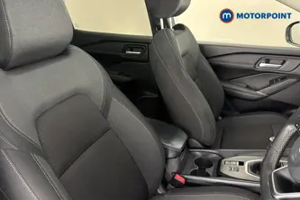Nissan Qashqai N-Connecta Manual Petrol SUV - Stock Number (1690199) - 22nd supplementary image