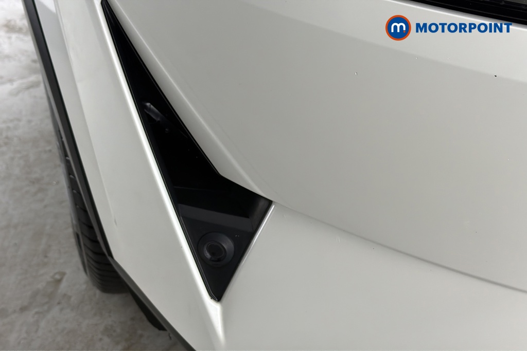 Nissan Qashqai N-Connecta Manual Petrol SUV - Stock Number (1690199) - 38th supplementary image