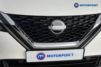 Nissan Qashqai N-Connecta Manual Petrol SUV - Stock Number (1690199) - 43rd supplementary image