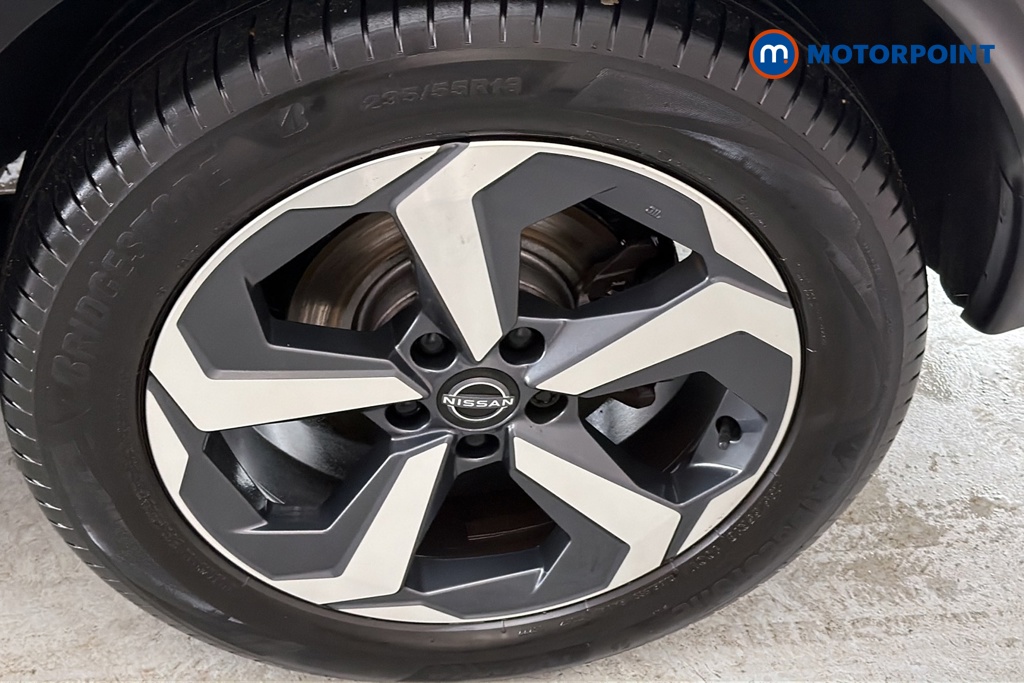 Nissan Qashqai N-Connecta Manual Petrol SUV - Stock Number (1690199) - 45th supplementary image