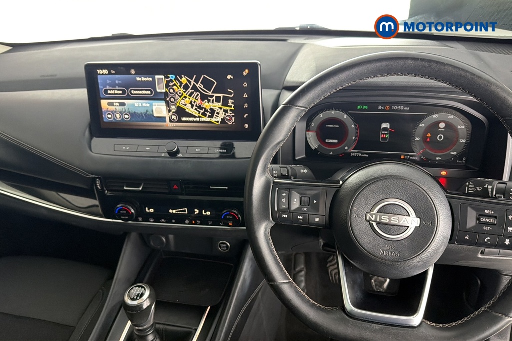 Nissan Qashqai N-Connecta Manual Petrol SUV - Stock Number (1690199) - 1st supplementary image