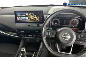 Nissan Qashqai N-Connecta Manual Petrol SUV - Stock Number (1690199) - 1st supplementary image