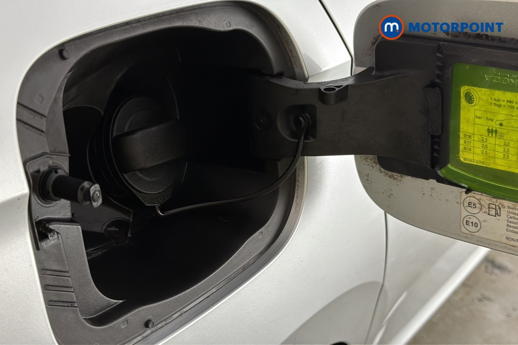 Skoda Kamiq SE Manual Petrol SUV - Stock Number (1690429) - 41st supplementary image