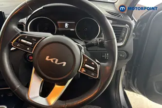 KIA Xceed 3 Manual Petrol Hatchback - Stock Number (1690748) - 2nd supplementary image