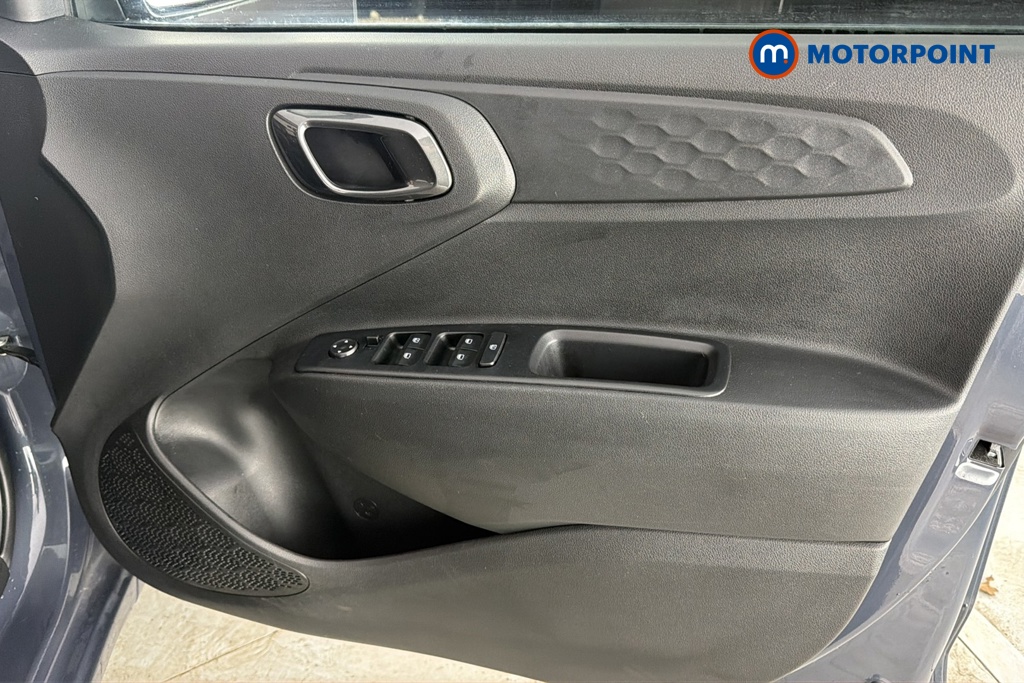 Hyundai I10 Advance Manual Petrol Hatchback - Stock Number (1691199) - 18th supplementary image