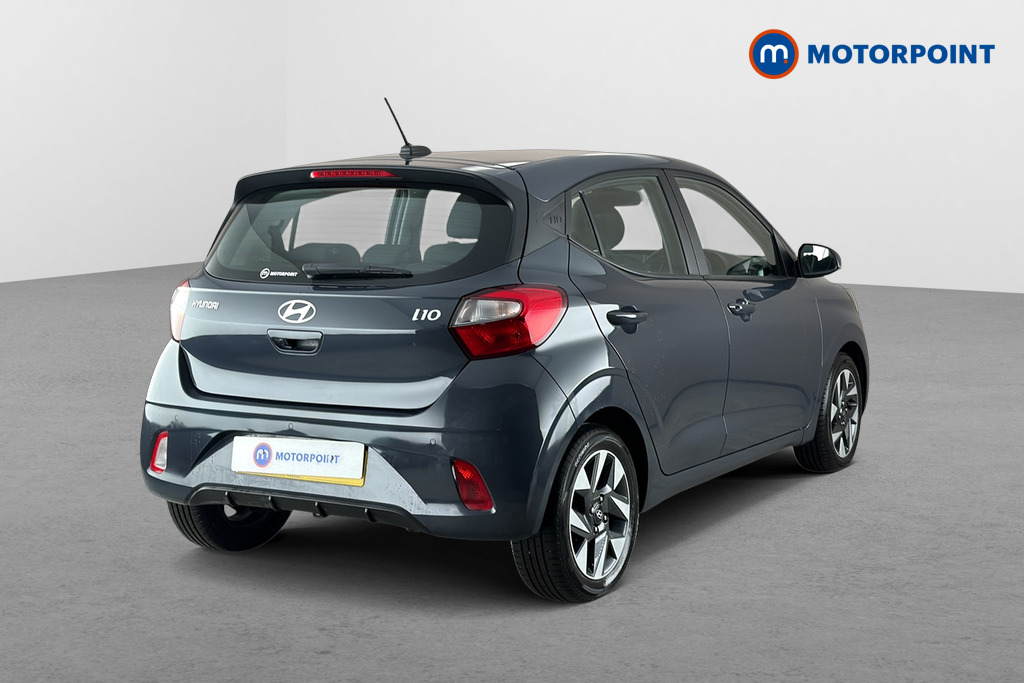 Hyundai I10 Advance Manual Petrol Hatchback - Stock Number (1691199) - Passenger side rear corner