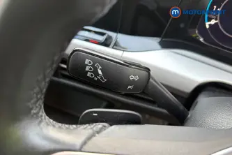 Volkswagen Golf Life Automatic Petrol Hatchback - Stock Number (1691448) - 5th supplementary image