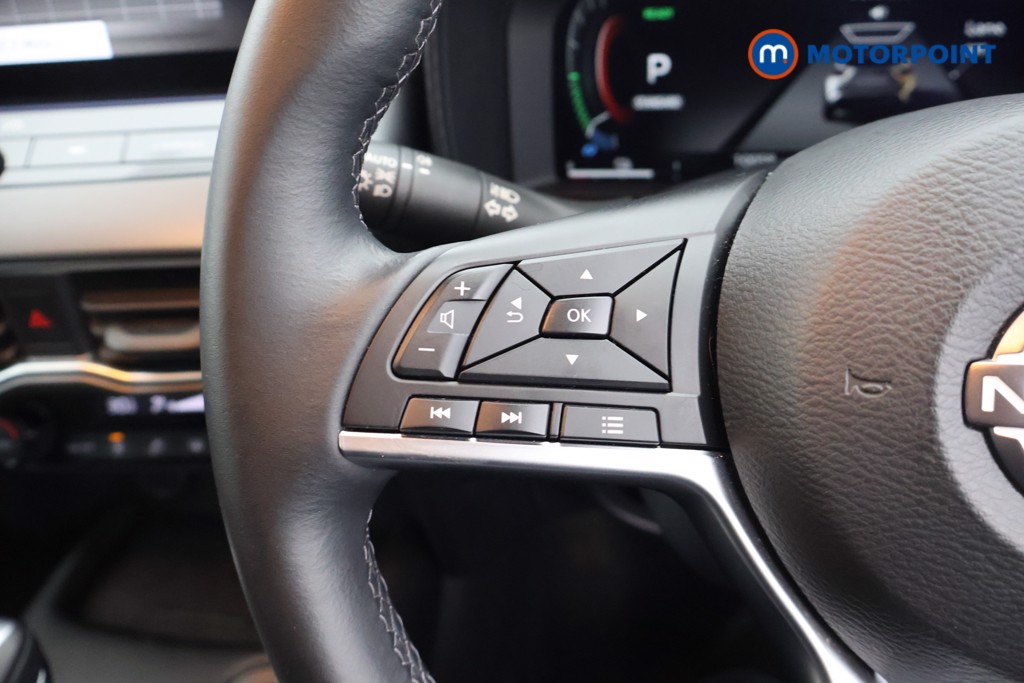 Nissan Juke N-Connecta Automatic Petrol-Electric Hybrid SUV - Stock Number (1691489) - 2nd supplementary image